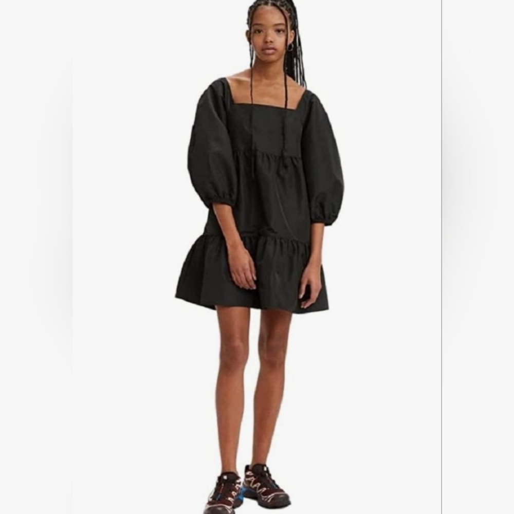 Levi’s Women’s Dolci Baby Doll Dress in Caviar size small